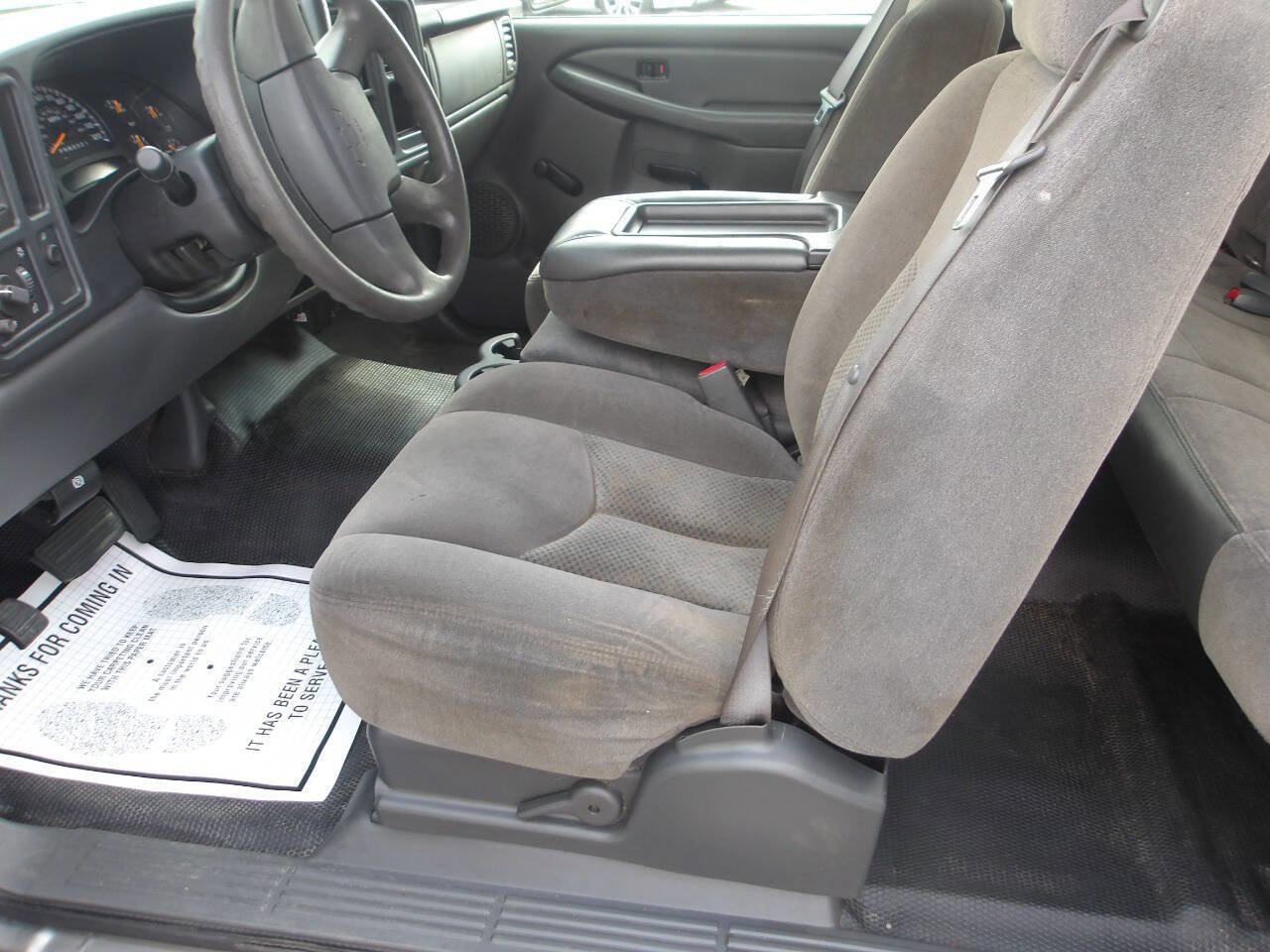 Used 2007 Chevrolet Silverado 1500 W/T RWD image 9