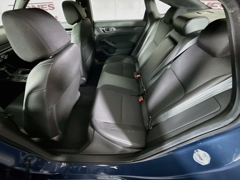 Used 2025 Honda Civic Sport image 26