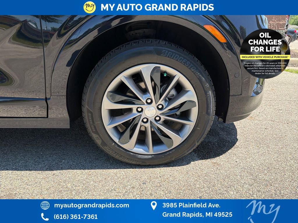 Used 2020 Buick Encore GX Essence w/ Experience Buick Package AWD/4WD image 32