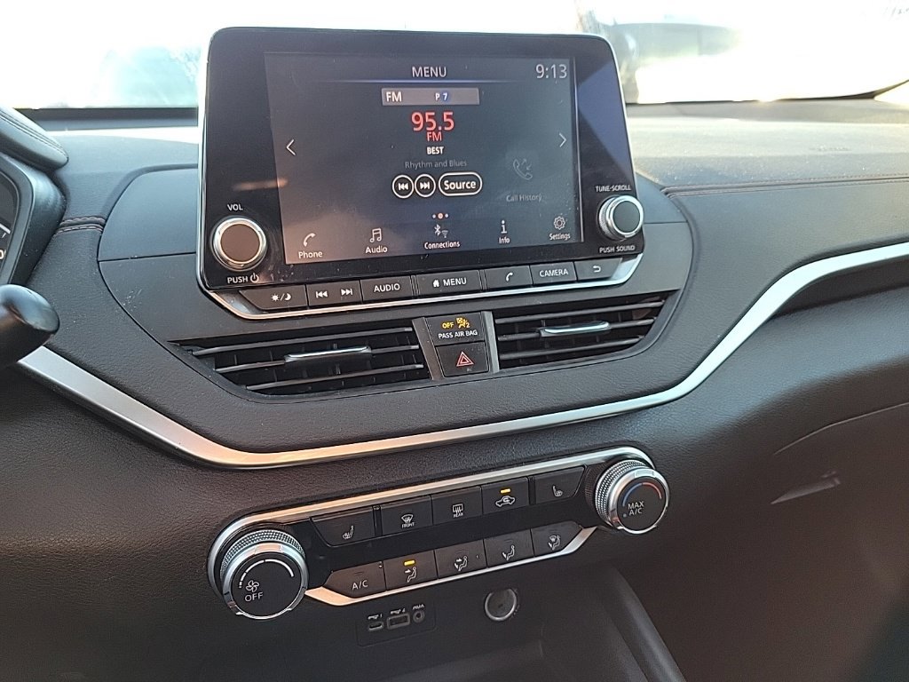 Used 2020 Nissan Altima 2.5 SR w/ Premium Package FWD image 8