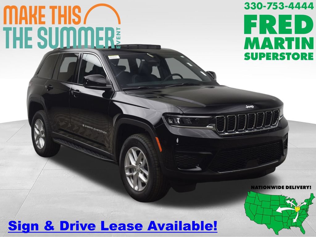 New 2026 Jeep Grand Cherokee Laredo X AWD/4WD image 1