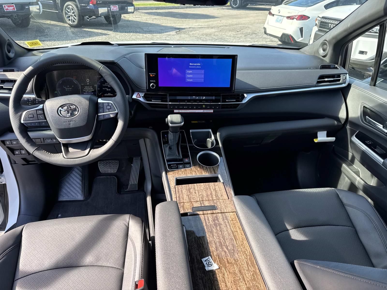 New 2026 Toyota Sienna Platinum AWD/4WD image 10