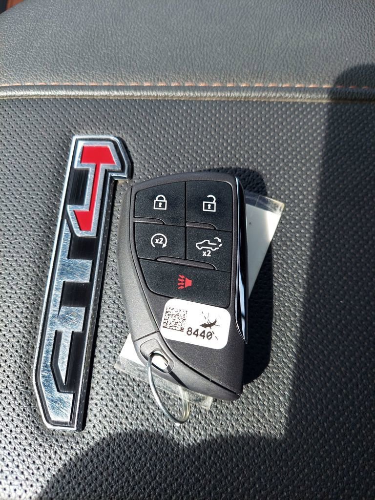 Used 2024 GMC Sierra 2500 AT4 w/ AT4 Premium Plus Package image 33