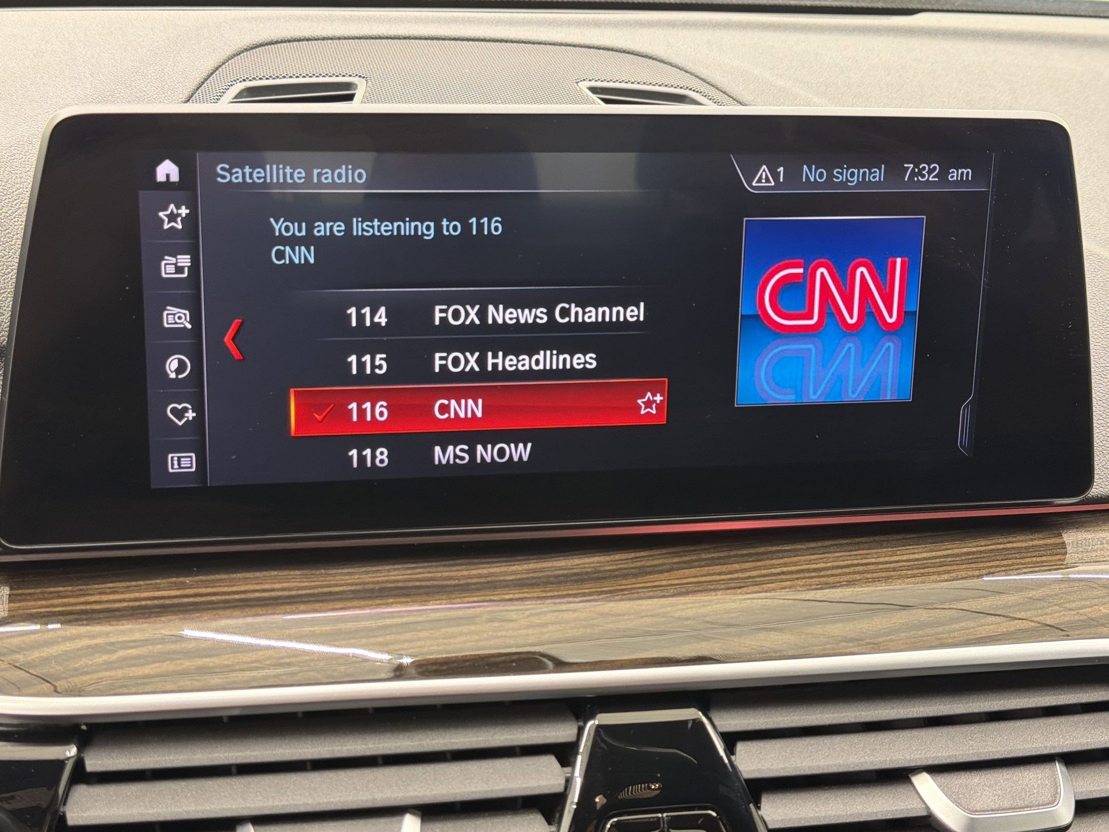 Used 2019 BMW 530i w/ Convenience Package image 23