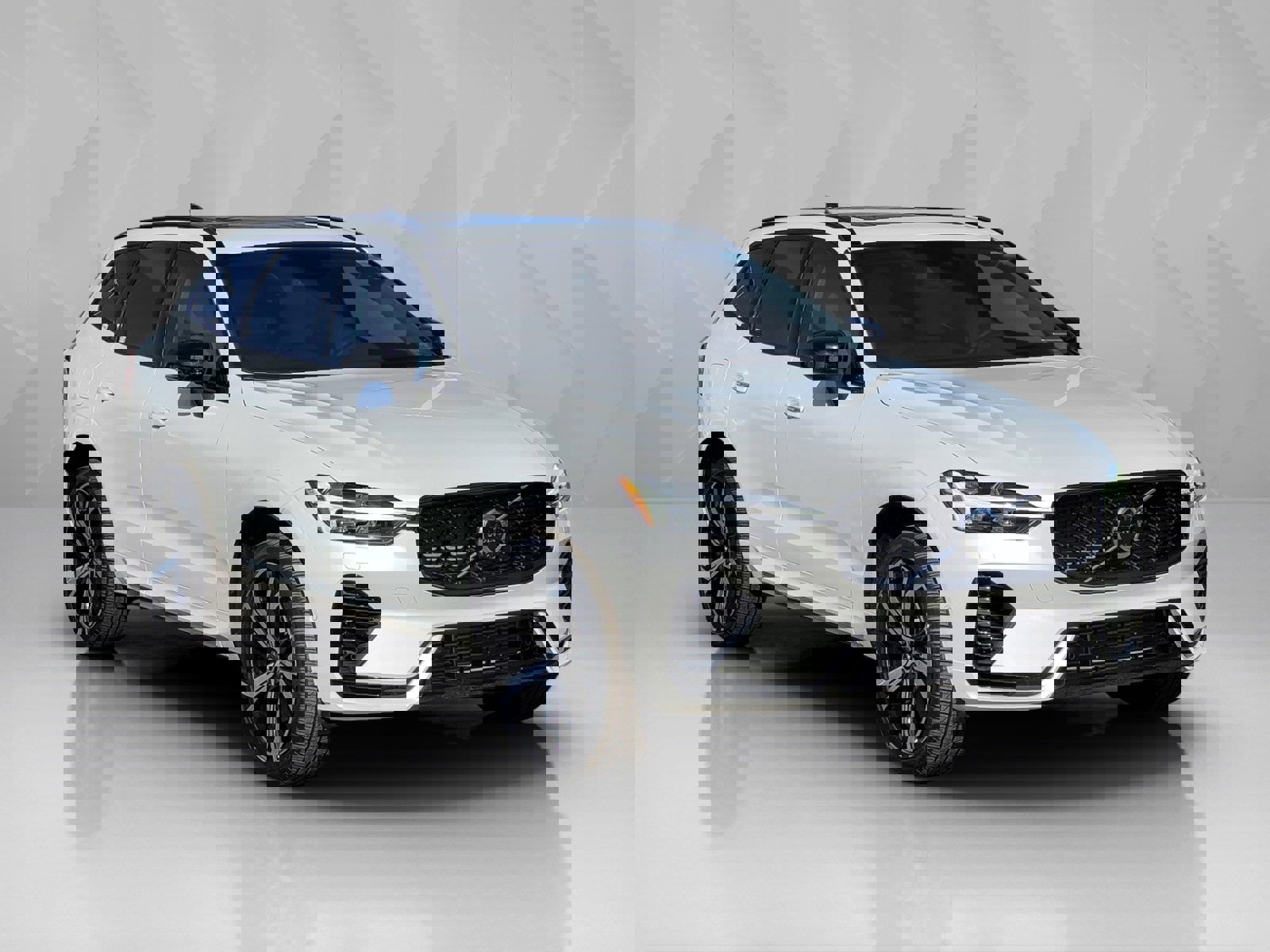 Certified 2024 Volvo XC60 T8 Ultimate w/ Protection Package Premier image 5