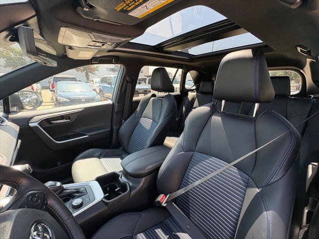Certified 2024 Toyota RAV4 XSE w/ Advanced Technology Package AWD/4WD image 25