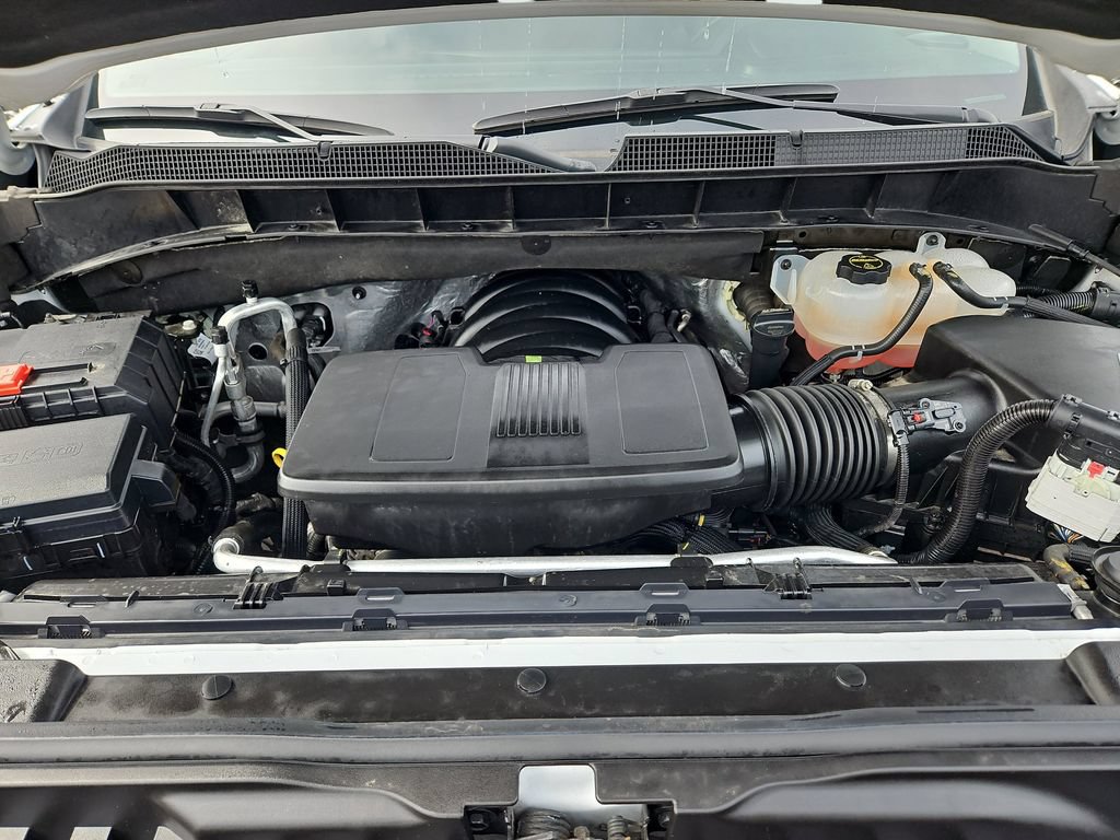 Certified 2025 Chevrolet Silverado 1500 LT AWD/4WD image 34
