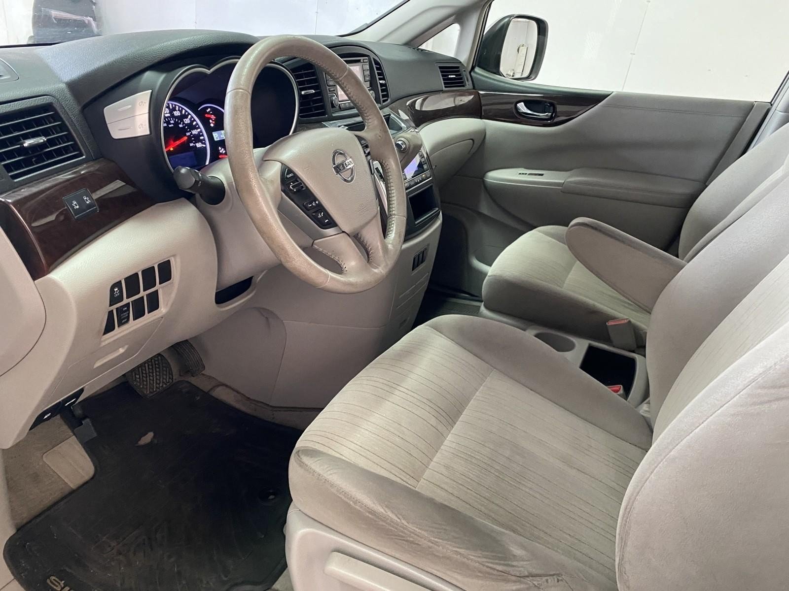Used 2015 Nissan Quest SV FWD image 18