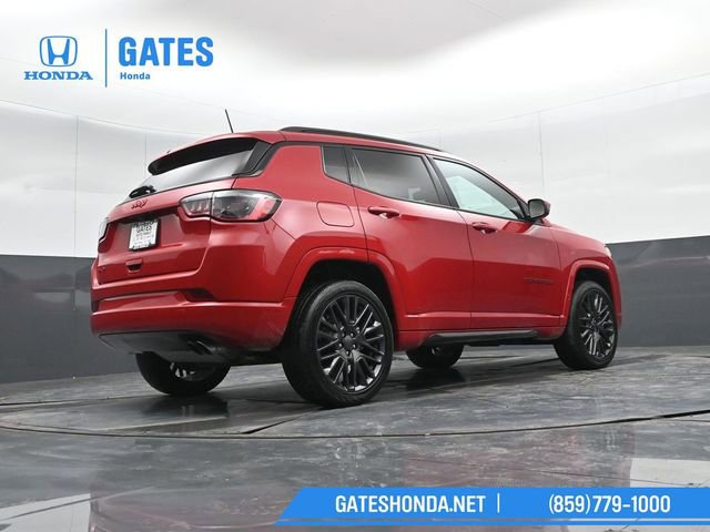 Used 2022 Jeep Compass Limited image 35