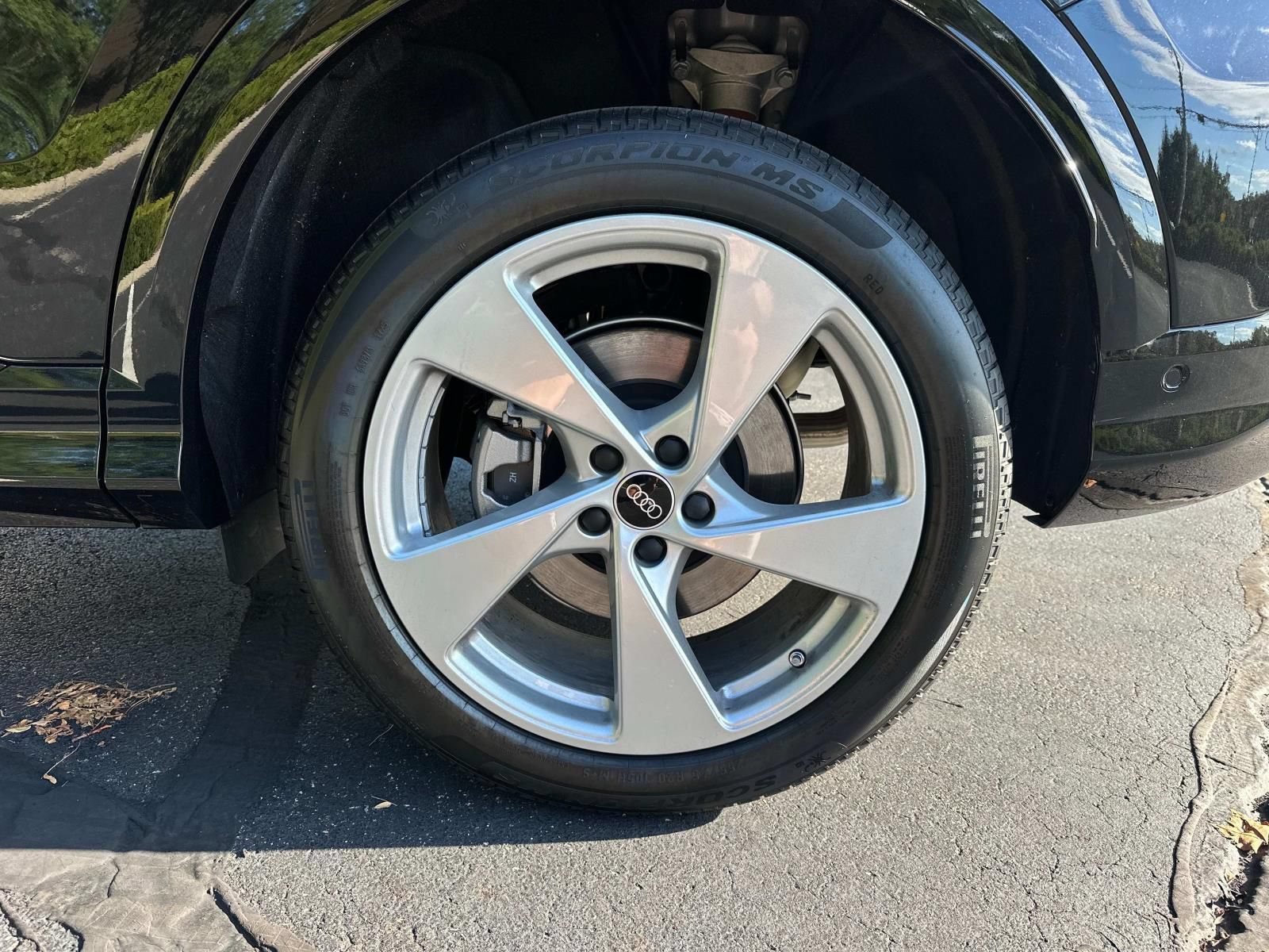 New 2025 Audi Q5 Premium Plus AWD/4WD image 10