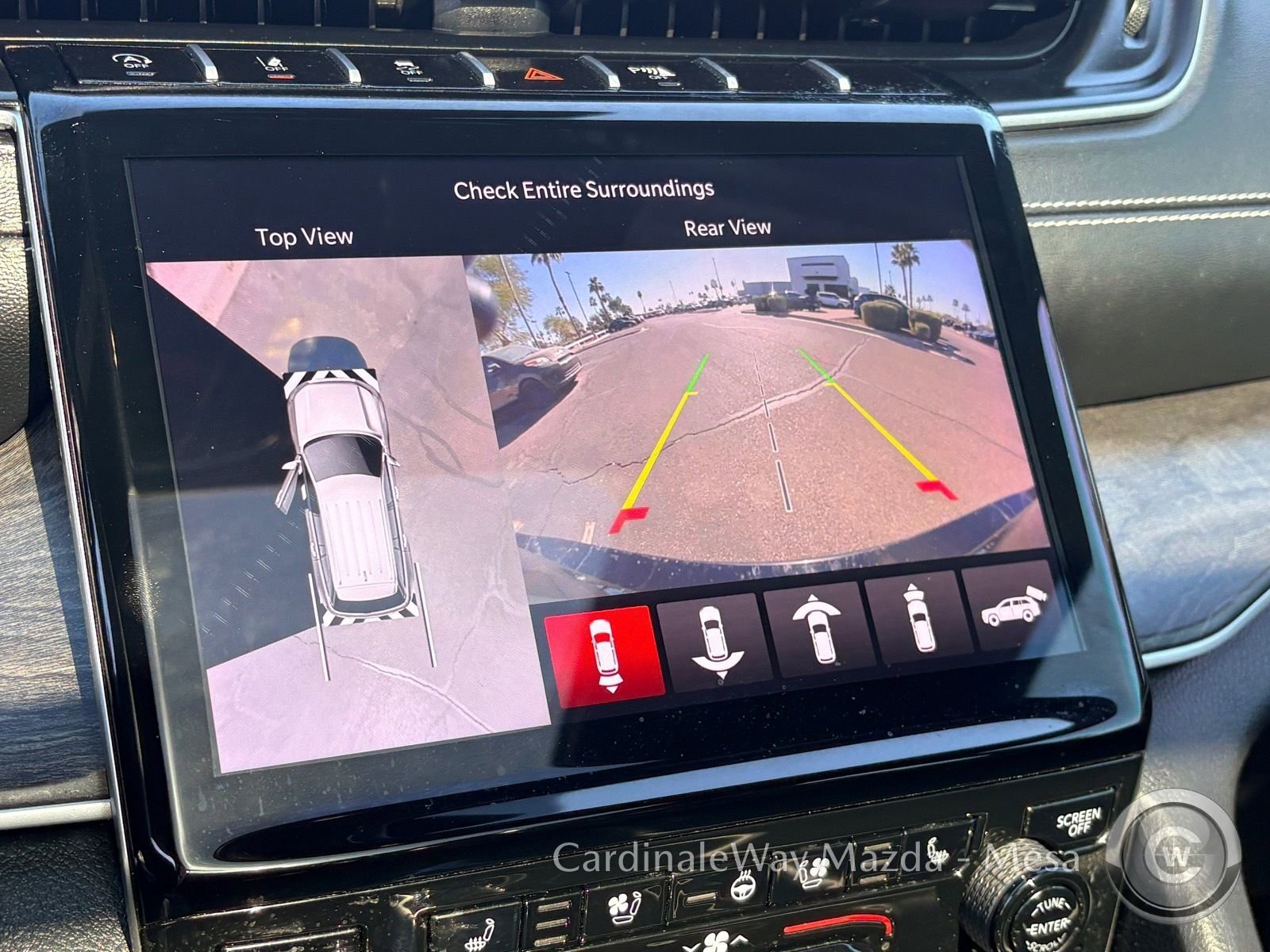 Used 2024 Jeep Grand Cherokee L Limited w/ Luxury Tech Group II image 14