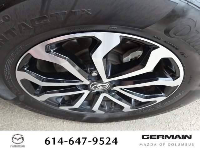 Used 2023 Toyota Corolla Cross AWD Hybrid image 9