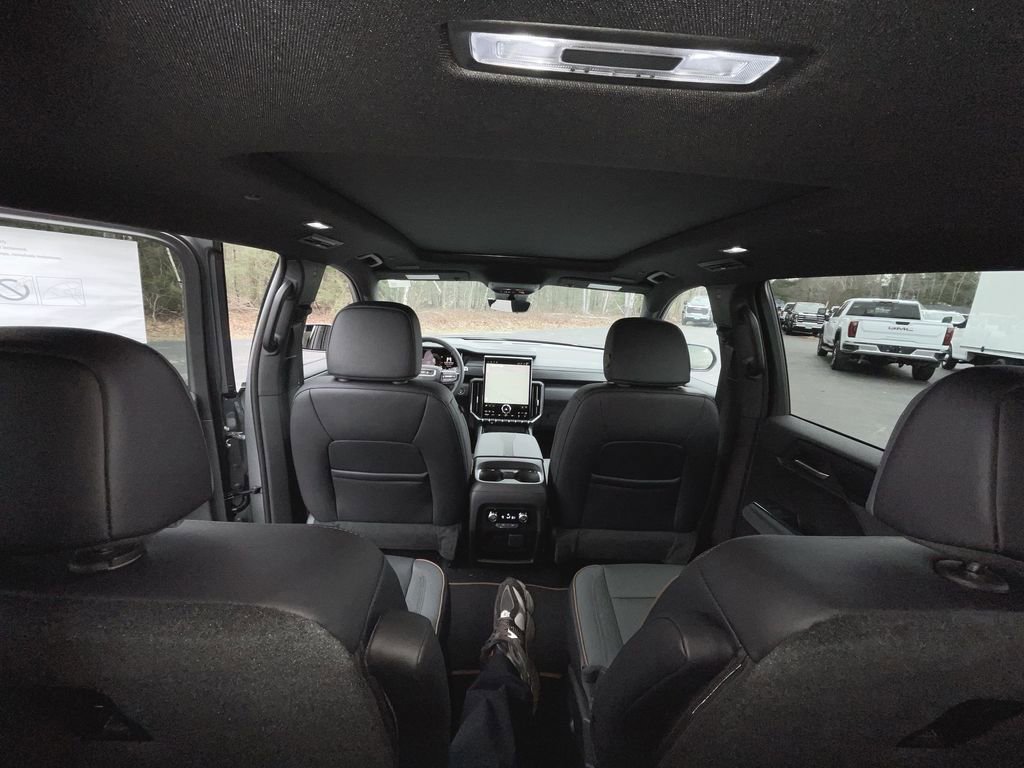 New 2026 GMC Acadia AT4 AWD/4WD image 26
