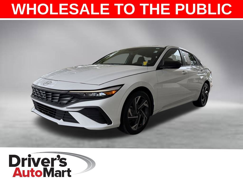 Used 2025 Hyundai Elantra Sport FWD 360° Tour