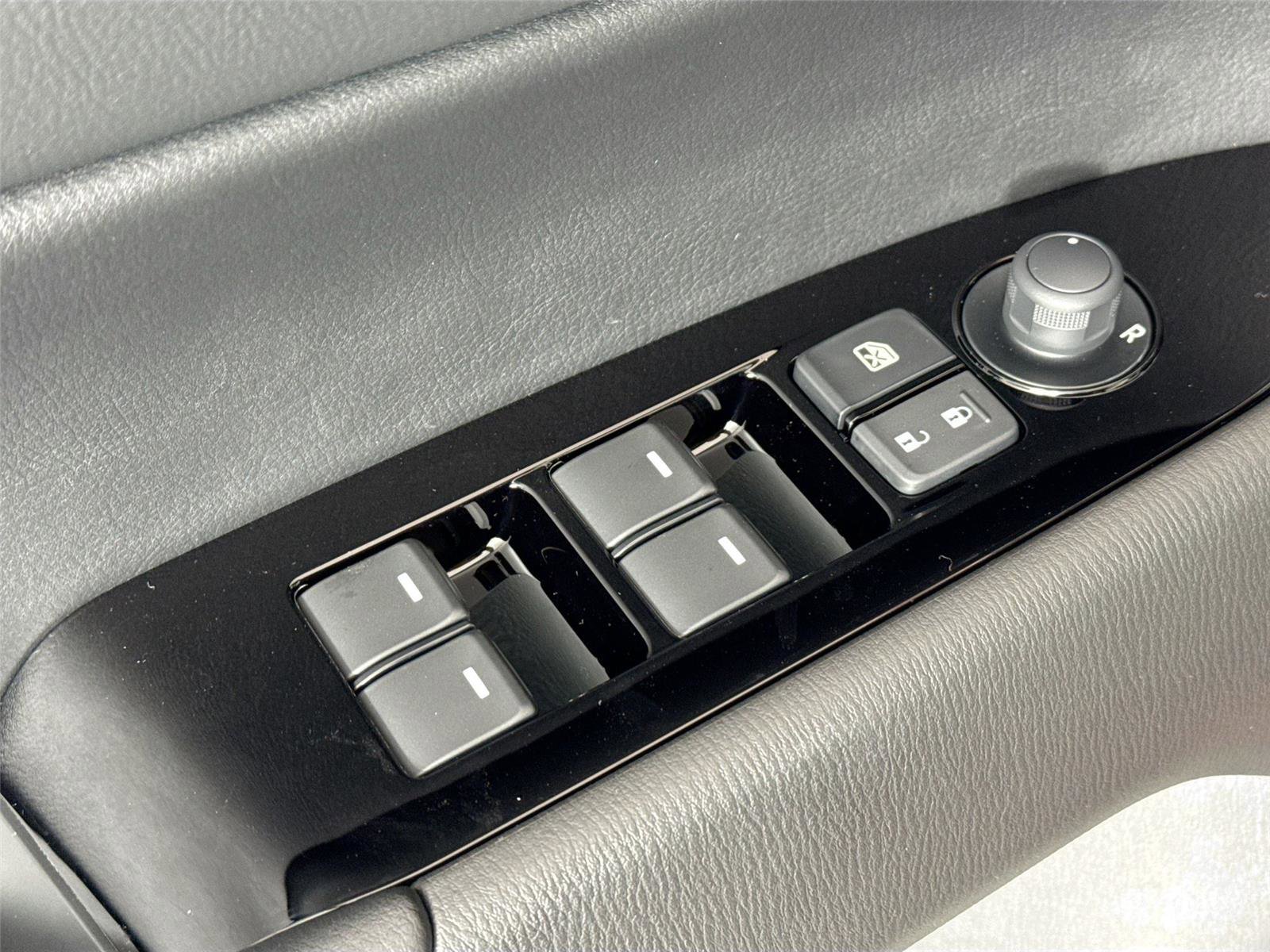 New 2025 MAZDA CX-5 AWD 2.5 S w/ Preferred Package image 32