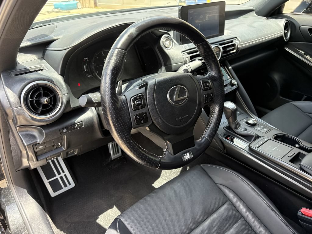 Used 2022 Lexus IS 350 F Sport RWD image 14