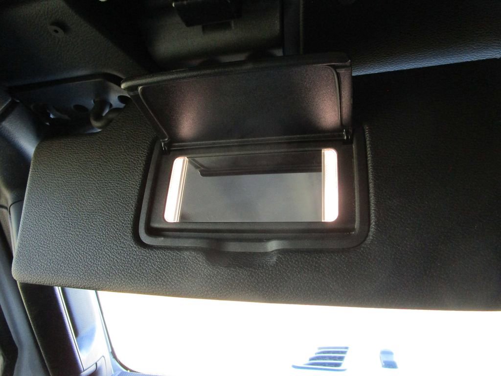 Used 2022 Jeep Wrangler Unlimited Rubicon w/ LED Lighting Group image 37