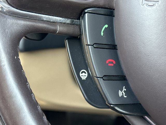 Used 2018 Jaguar XJ R-Sport RWD image 23