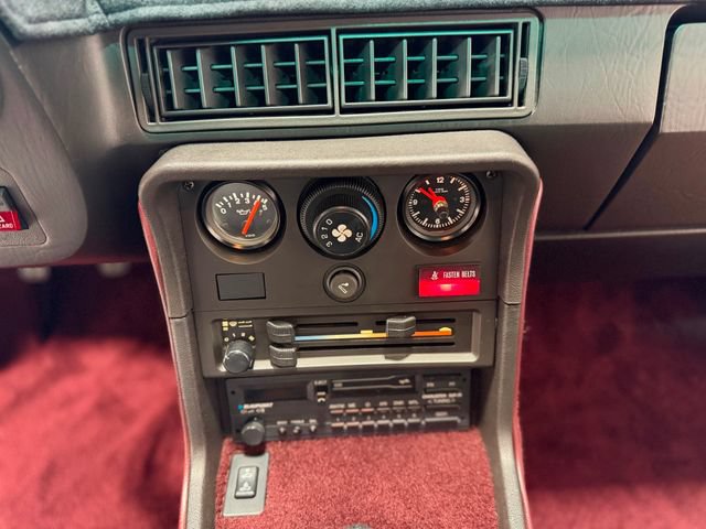 Used 1988 Porsche 924 S RWD image 24