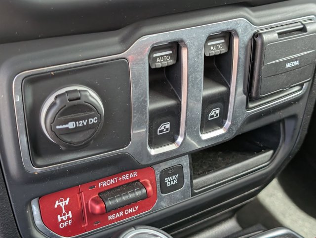 Used 2019 Jeep Wrangler Rubicon AWD/4WD image 20