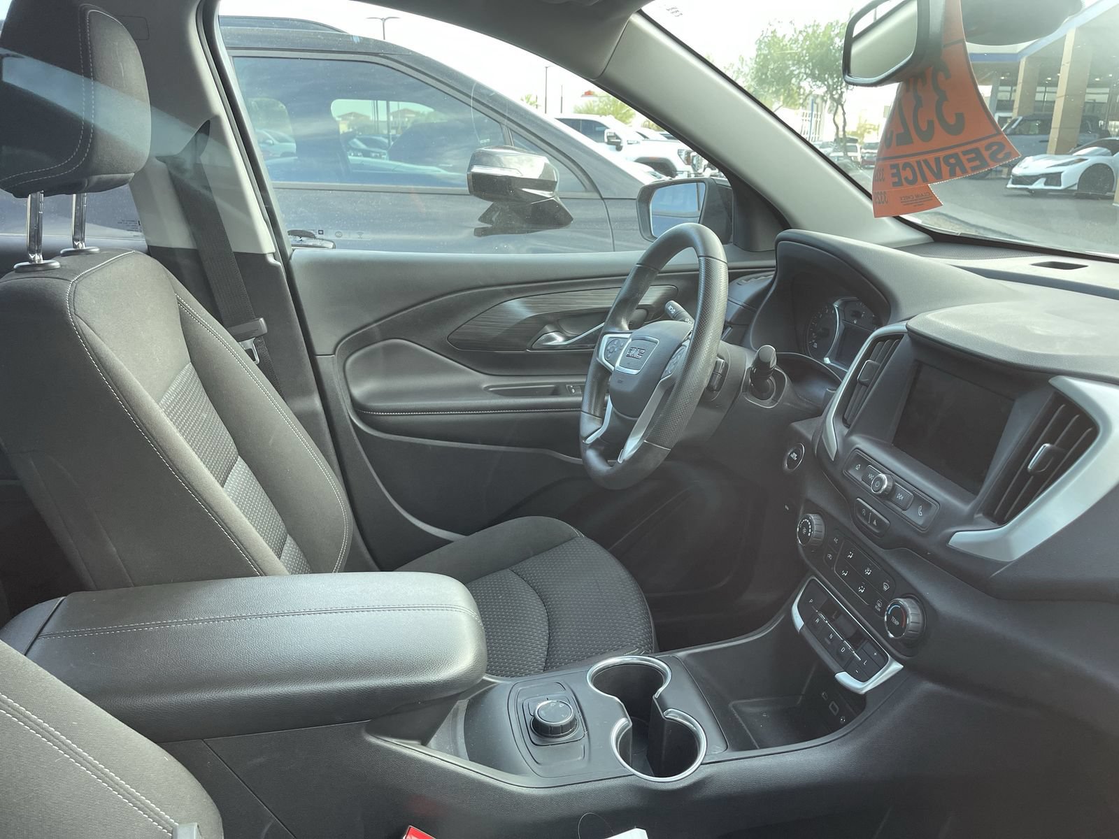 Used 2022 GMC Terrain SLE AWD/4WD image 7