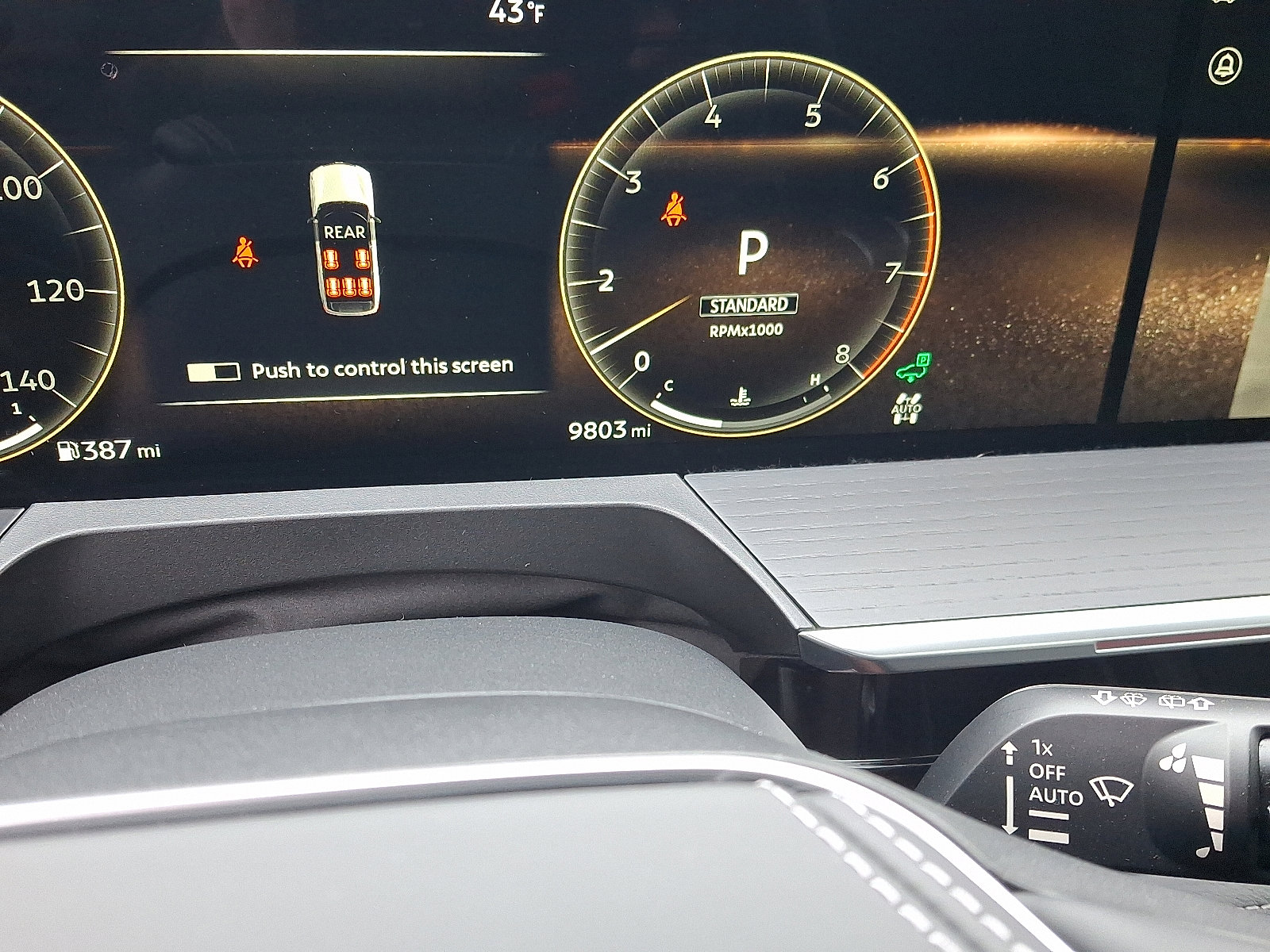 Certified 2025 INFINITI QX80 Sensory image 21