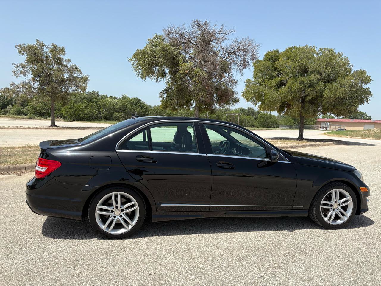 Used 2014 Mercedes-Benz C 250 Sedan image 49