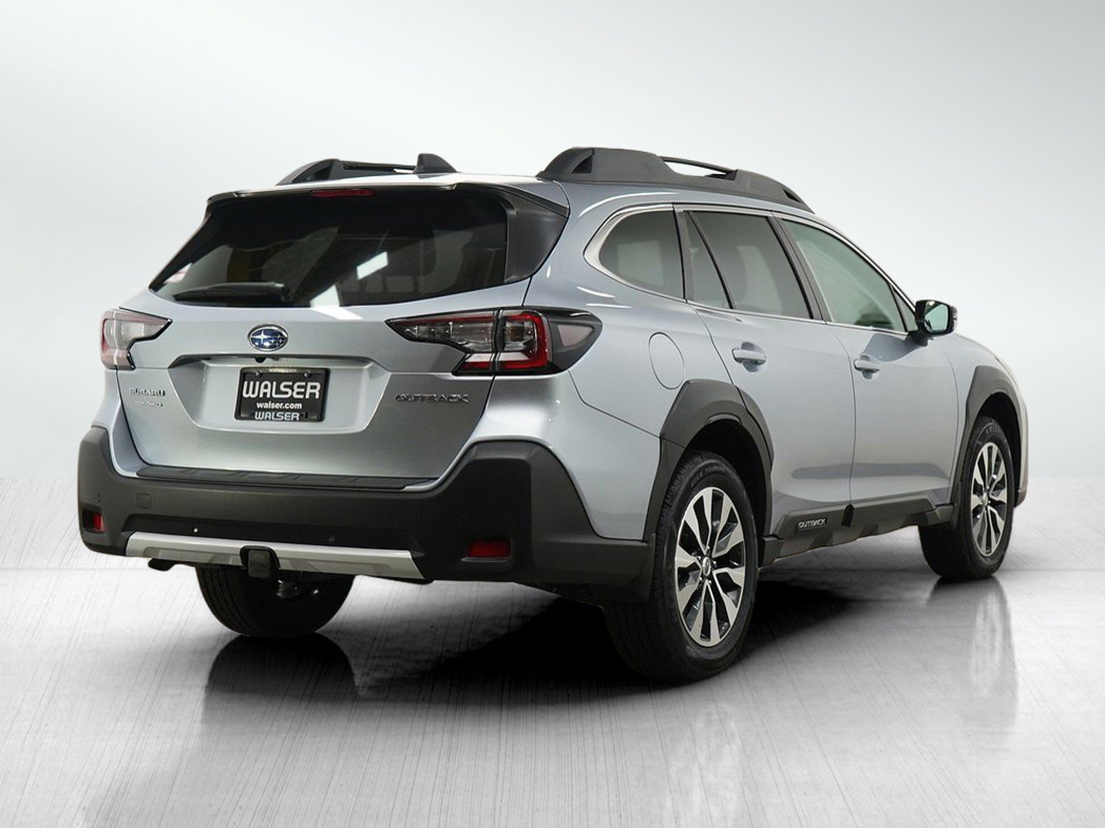 Used 2023 Subaru Outback Limited AWD/4WD image 5