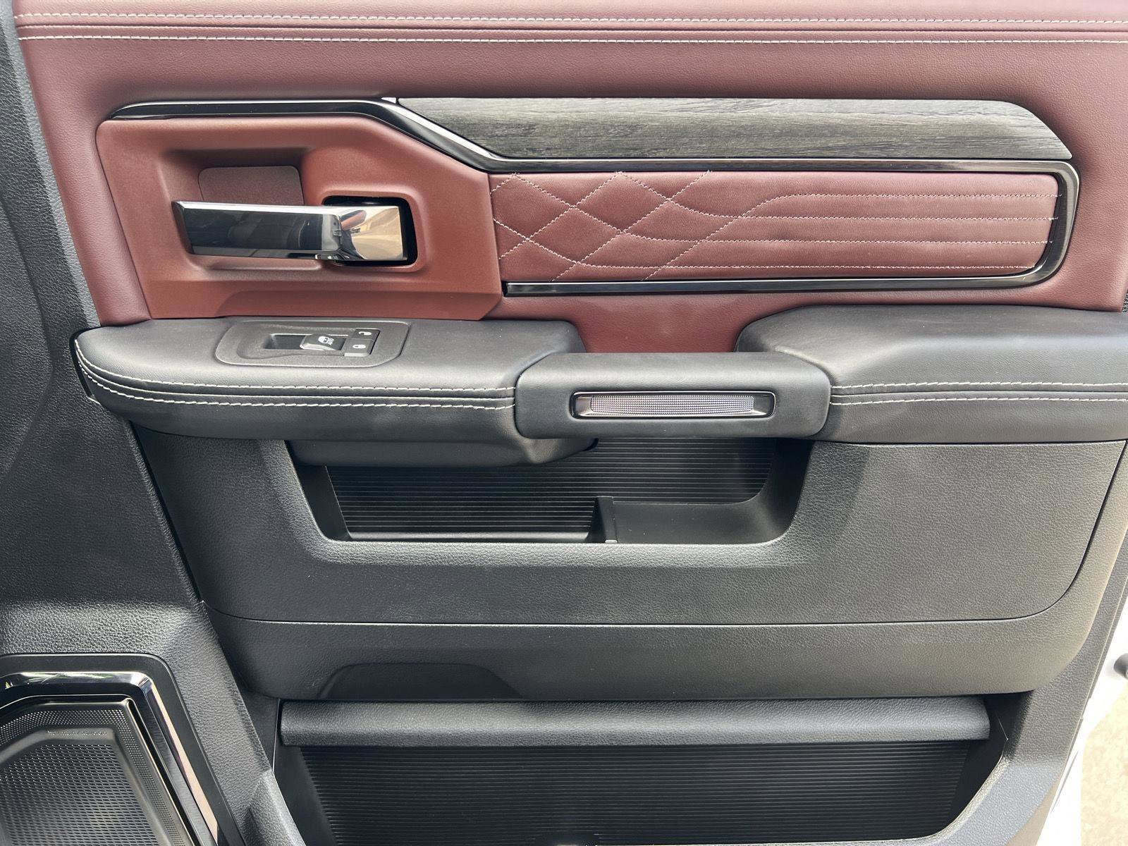 Used 2025 RAM 2500 Limited image 17