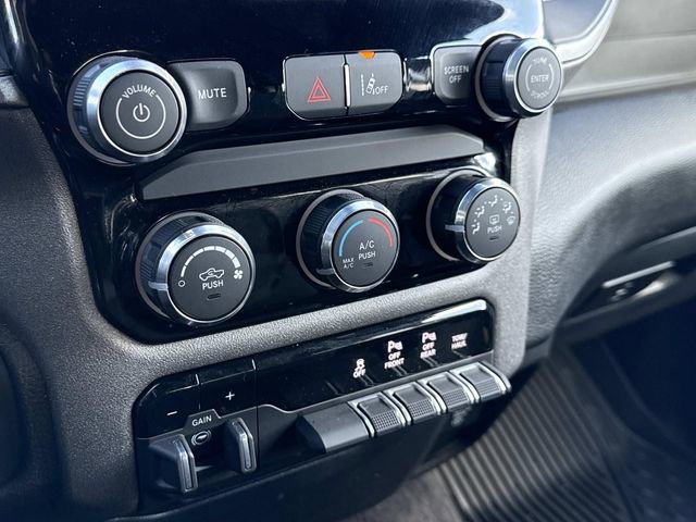 Used 2025 RAM 1500 Classic Warlock image 14