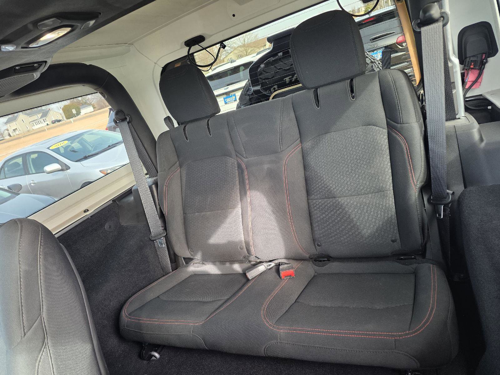 Used 2018 Jeep Wrangler Rubicon w/ Steel Bumper Group image 39