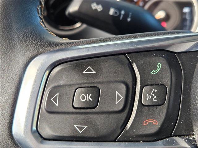 Used 2023 Jeep Gladiator Overland image 17
