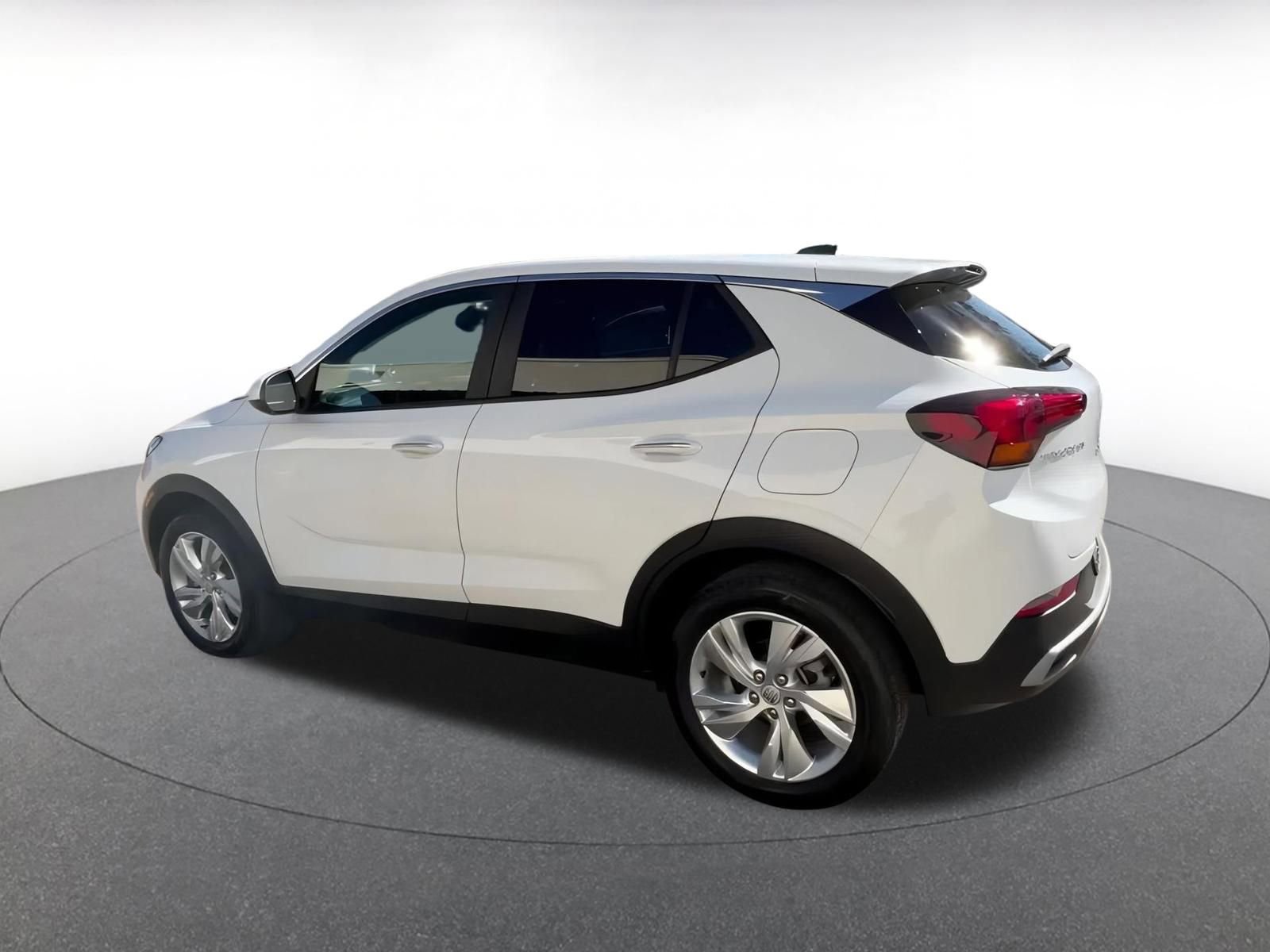 Used 2025 Buick Encore GX Preferred image 10