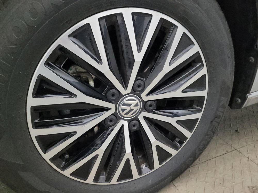 Used 2021 Volkswagen Jetta SE w/ SE Cold Weather Package FWD image 31