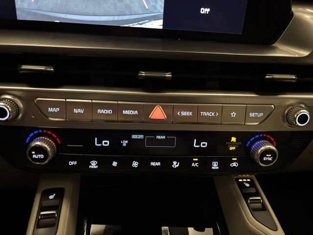 Certified 2023 Kia Telluride S w/ S Sunroof Package AWD/4WD image 19