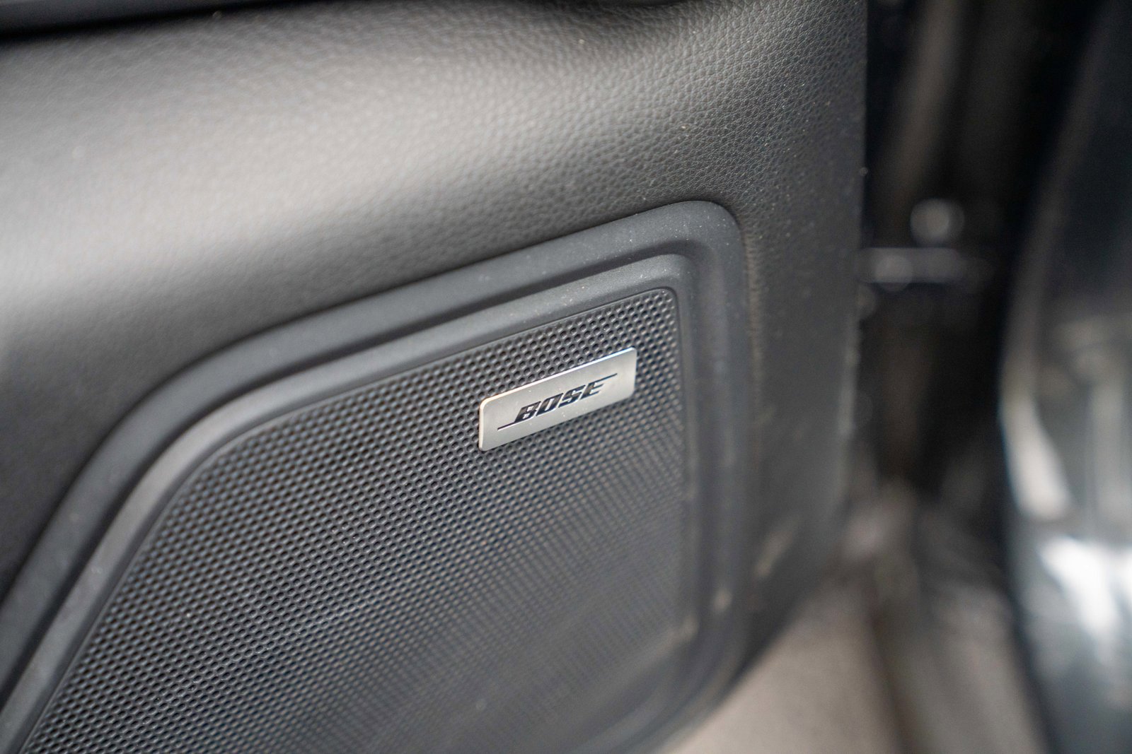 Used 2022 Porsche Macan S image 11