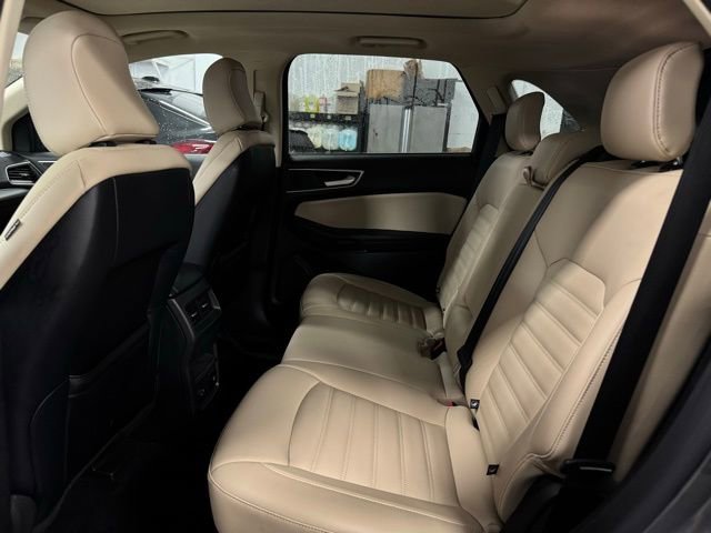 Used 2022 Ford Edge SEL w/ Convenience Package image 19