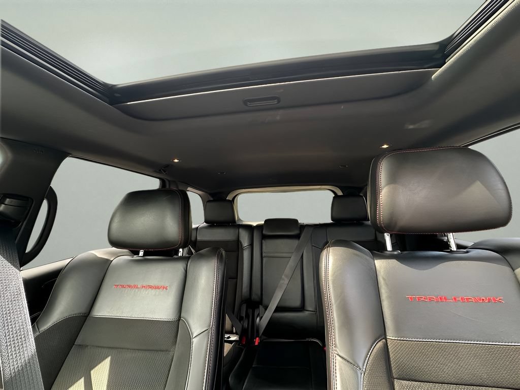Used 2020 Jeep Grand Cherokee Trailhawk AWD/4WD image 26