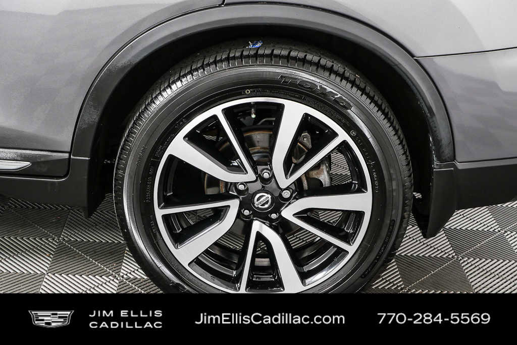 Used 2020 Nissan Rogue SL w/ Premium Package FWD image 38