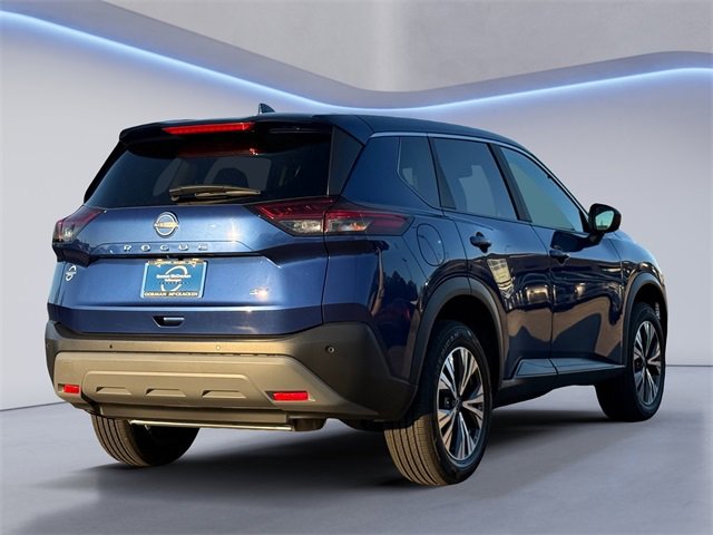 Used 2023 Nissan Rogue SV image 5