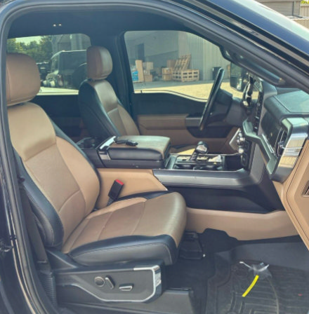Used 2023 Ford F150 Lariat w/ Equipment Group 502A High AWD/4WD image 4