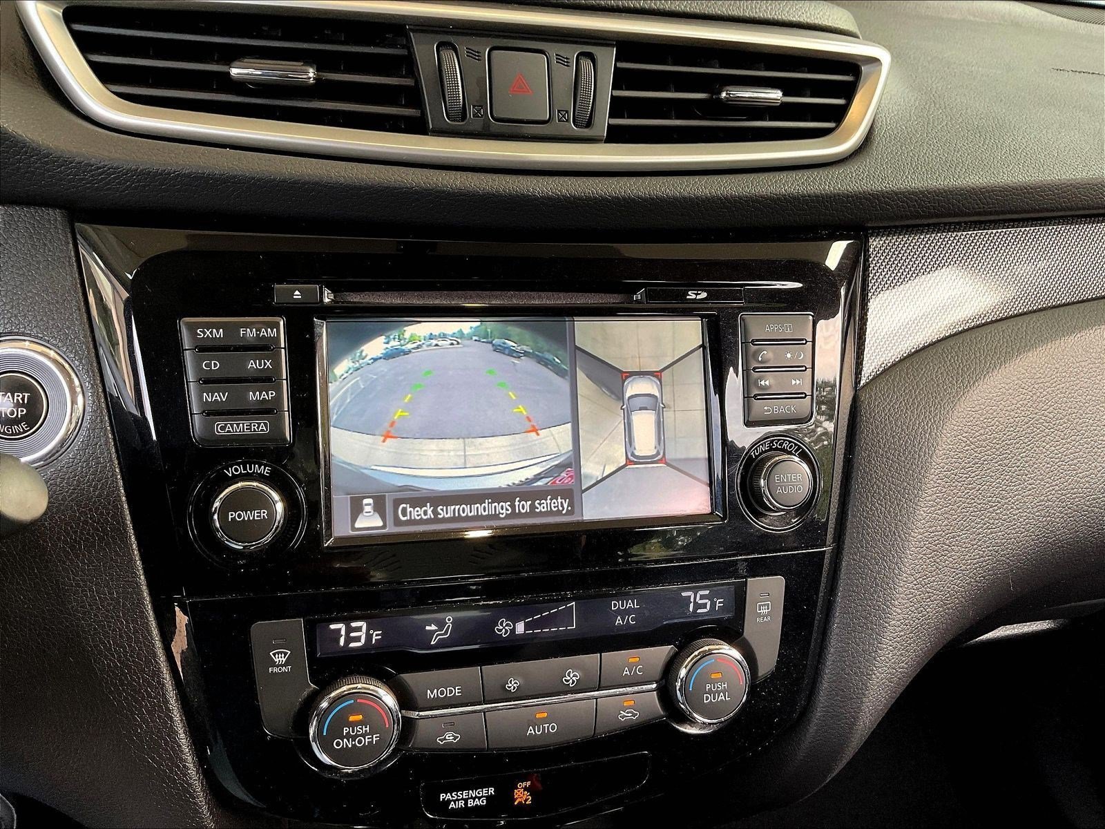 Used 2015 Nissan Rogue SL AWD/4WD image 14