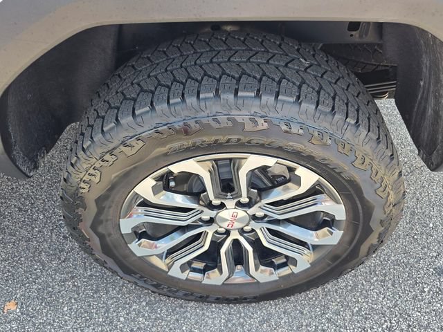 Used 2026 GMC Canyon Denali AWD/4WD image 7