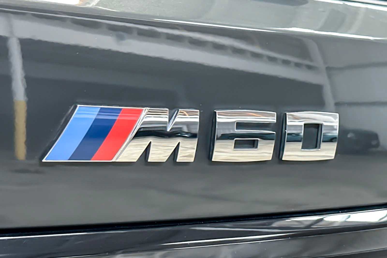 Used 2025 BMW X7 M60i image 28