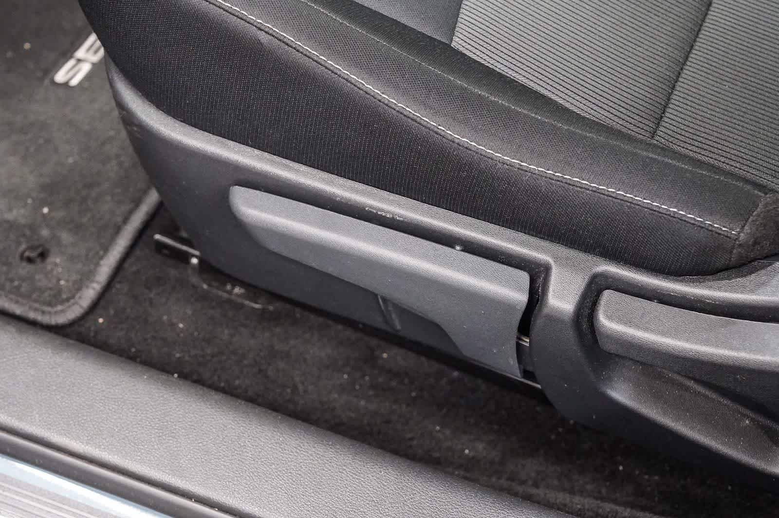 Used 2025 Nissan Sentra SV FWD image 22