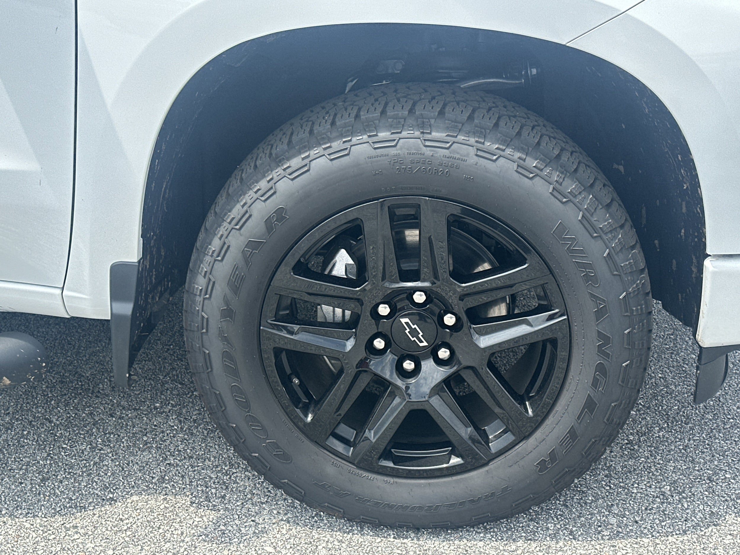 Used 2026 Chevrolet Silverado 1500 Custom w/ Turbomax Blackout Package AWD/4WD image 12