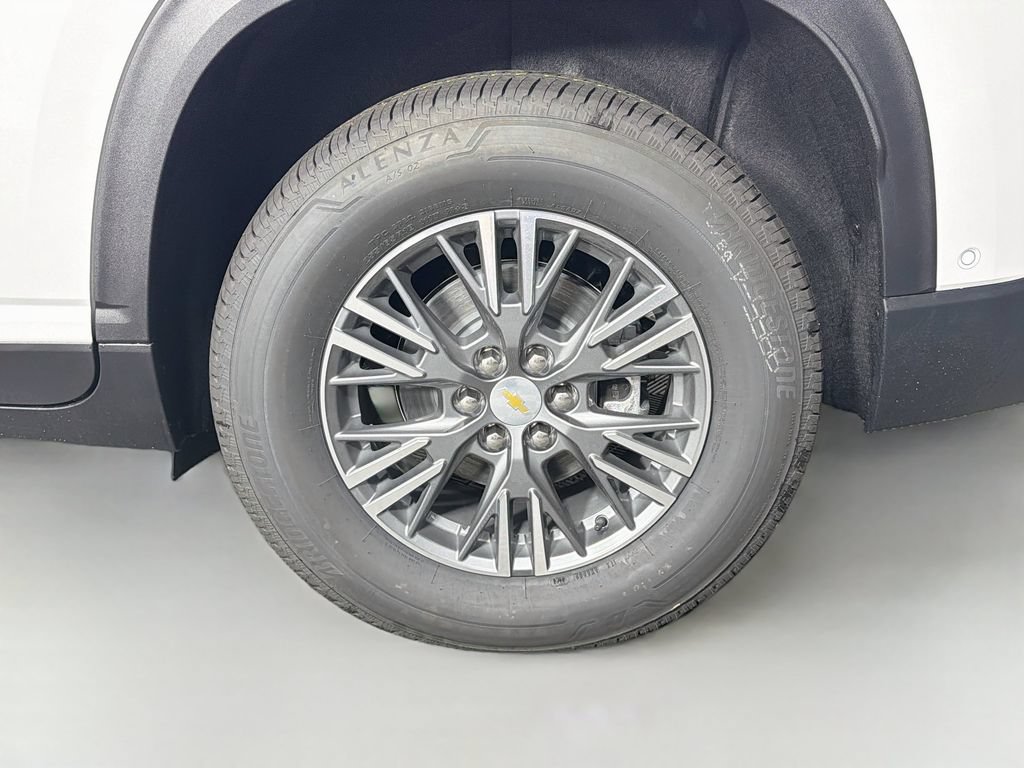 New 2027 Chevrolet Traverse LT w/ Enhanced Driving Package FWD image 33