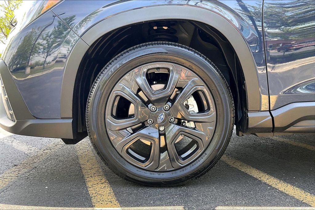 Used 2023 Subaru Ascent Onyx Edition AWD/4WD image 10