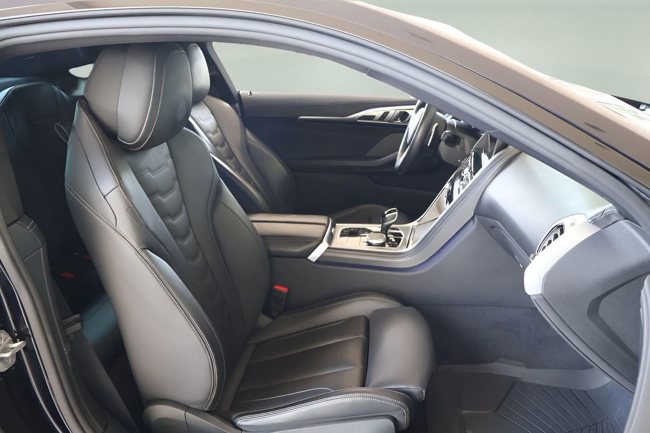 Used 2022 BMW M850i xDrive Coupe image 15