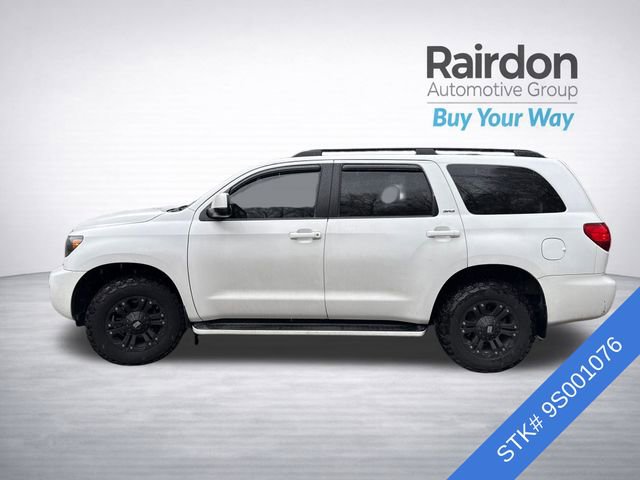 Used 2009 Toyota Sequoia SR5 image 4